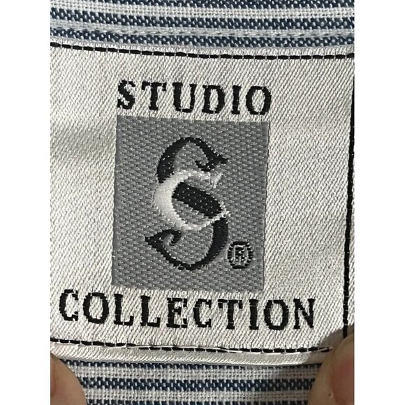 Christmas Striped Shirt L Cat Embroidery Festive Holiday Preppy Classic Retro - Picture 2 of 14